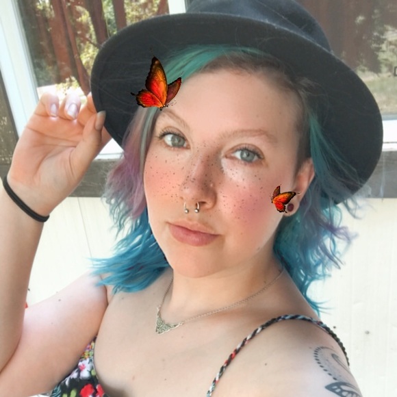 Meet your Posher, Keshia - Picture 1 of 1